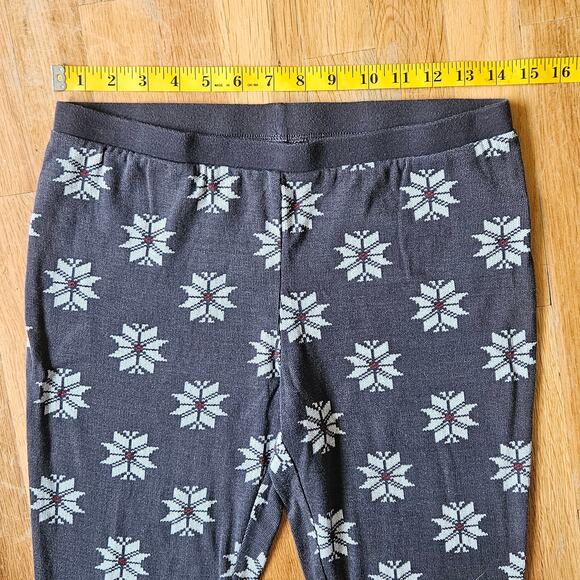 Hearth & Hand Pajama Set Womens M Gray Nordic Snowflake Henley Top & Joggers - Picture 7 of 15